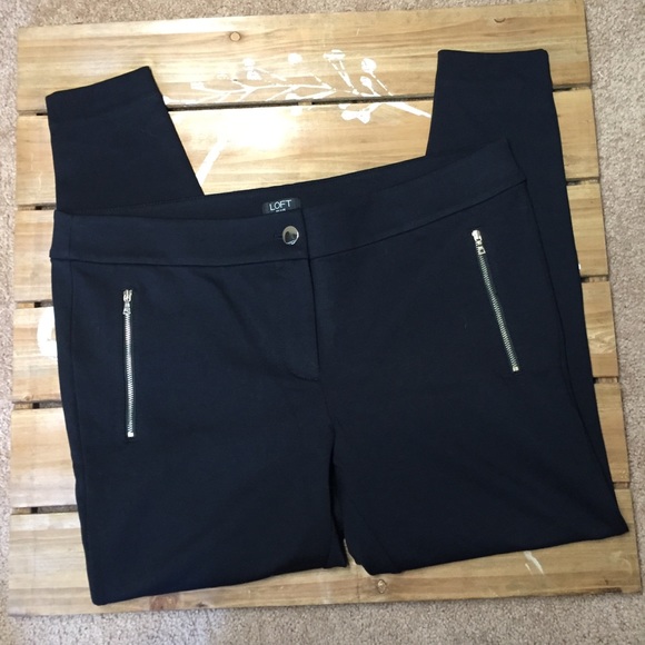LOFT Pants - Loft  Black Dress Skinny Pants with Gold Zippers